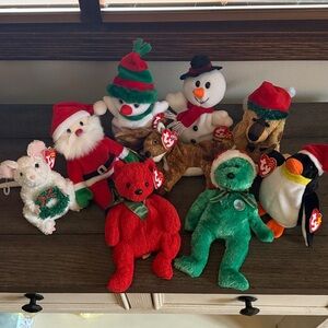 Holiday Beanie Baby Christmas Theme Lot of 9